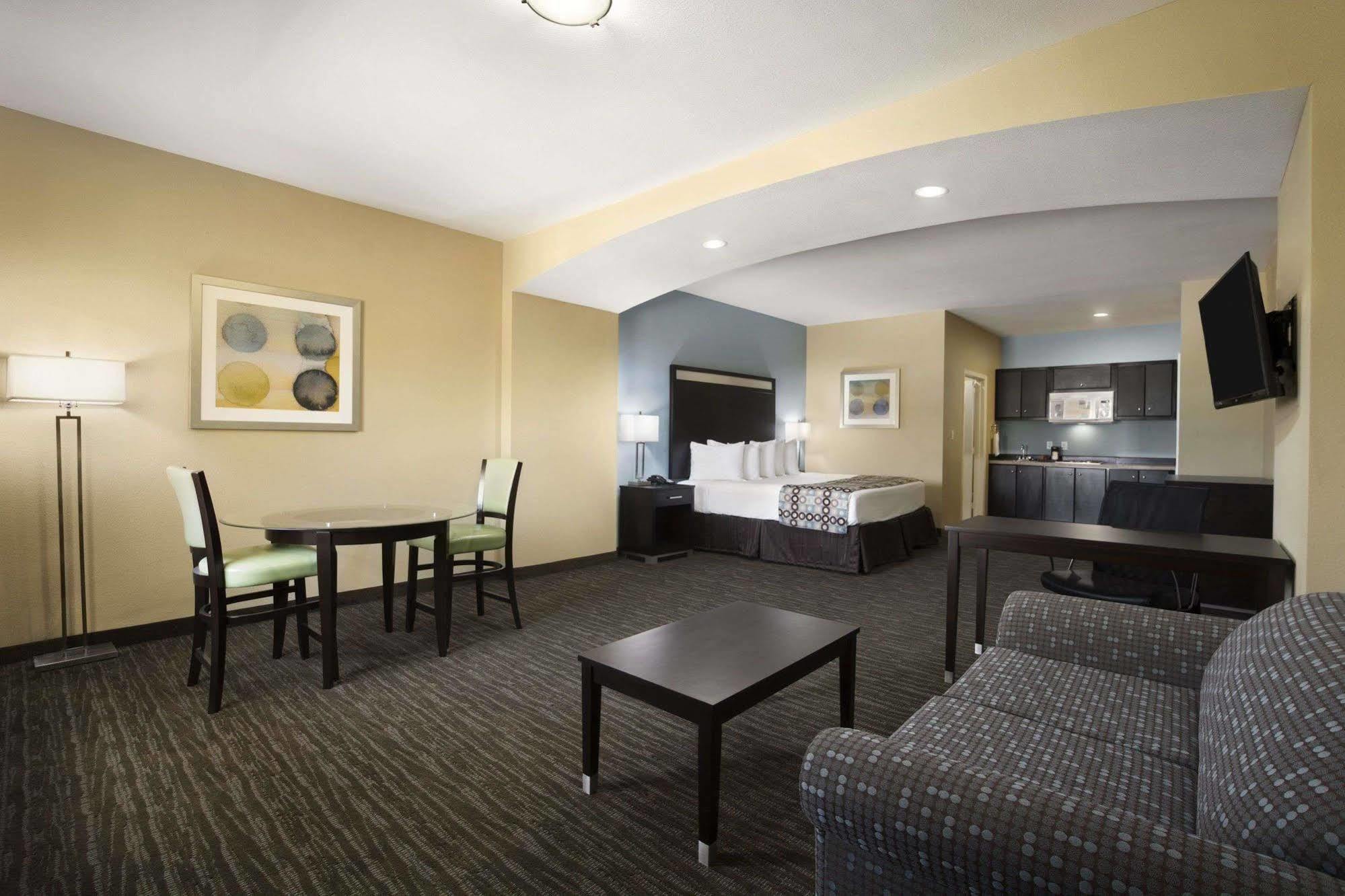 Days Inn Pearsall Buitenkant foto