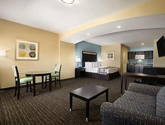 Days Inn Pearsall Buitenkant foto